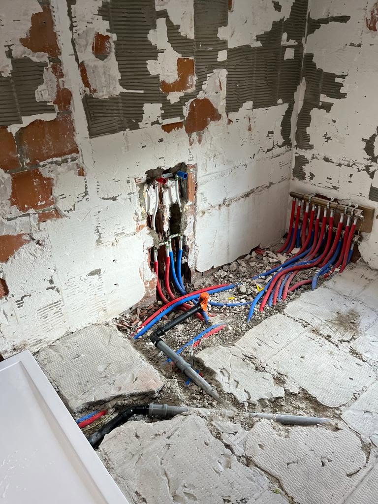 Préparation des réseaux dans une salle de bain
